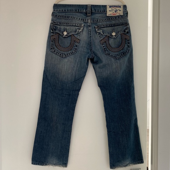 True religion low waisted jeans! Brown and grey colour way🤎w/ slight flare rare - Picture 2 of 4